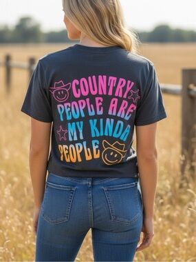 BlueVelvet Large Charcoal TShirt “Country People Are My Favorite Kinda People”